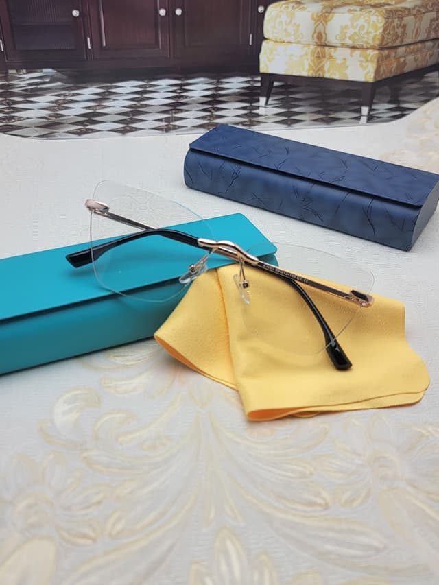 RIMLESS FRAMES 